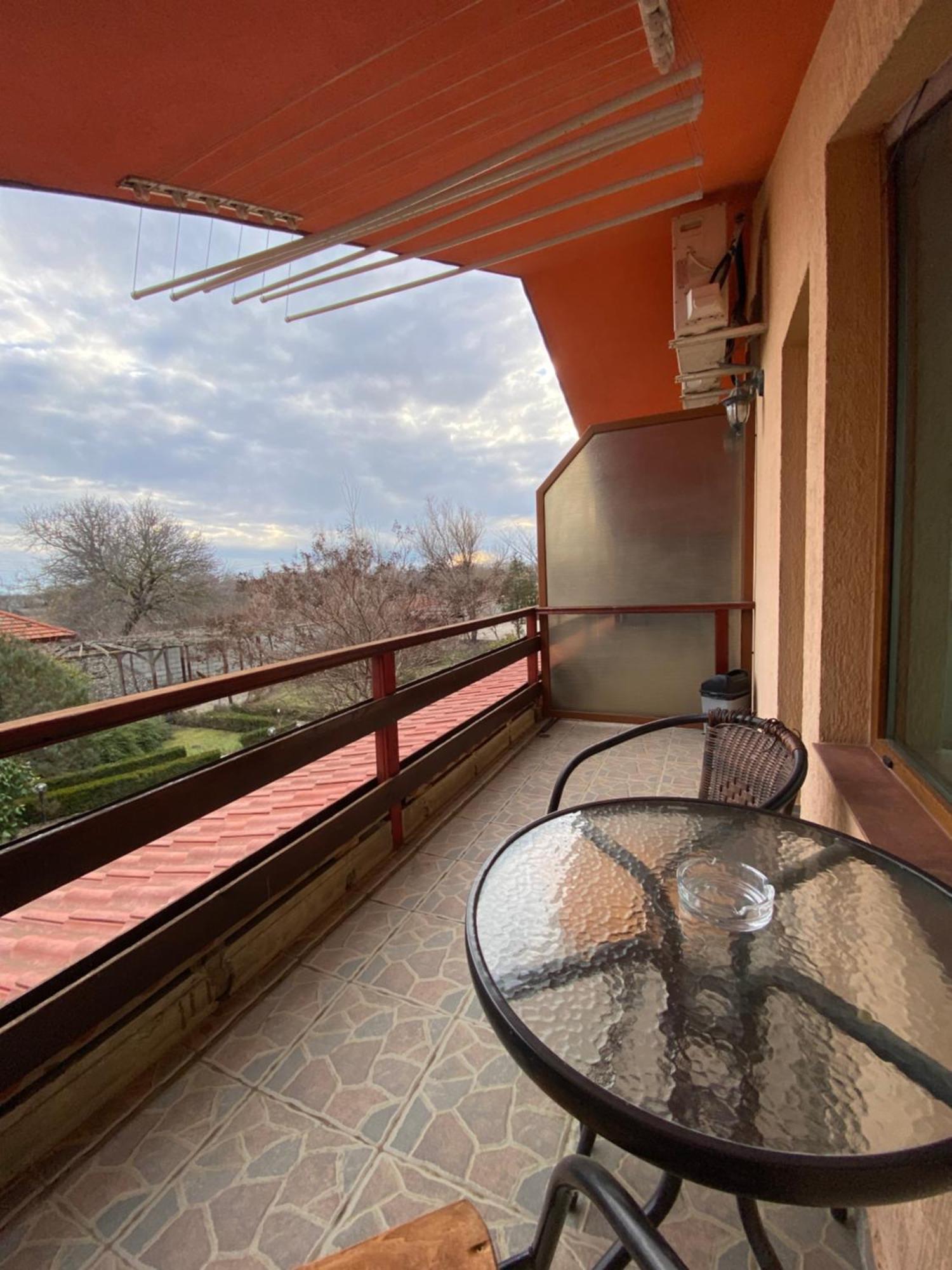 Guest Rooms Wild Duck Ezerets Exterior photo